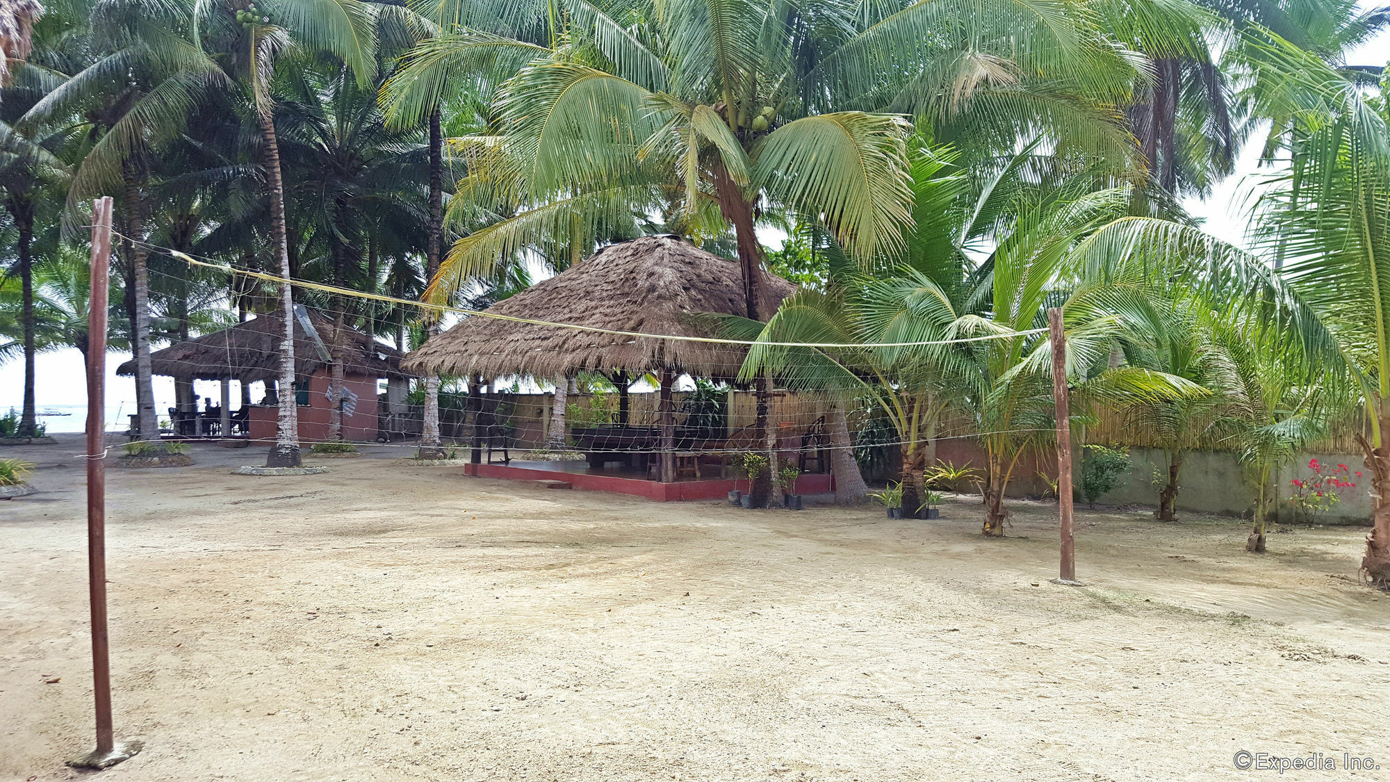 Cooper'S Beach Resort Lucbuan Exterior foto